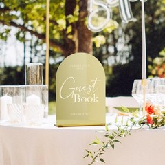 Versatile 5×7″ Gold Mirror Acrylic Wedding Sign for Guest Engagement & Memories