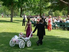 Flower Girl Pumpkin Wagon- Medium size in Gloss white – Child’s Wedding Wagon