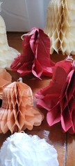 Lot of 10 Vintage Honeycomb Bell Decoration White red various sizes