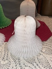 Vintage Lot of 4 Honeycomb Bells Tissue Paper Wedding Shower 12” & 7” 1980s