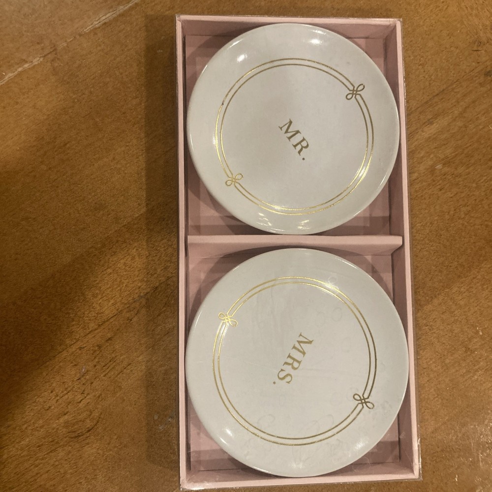Mr & Mrs Wedding Plates