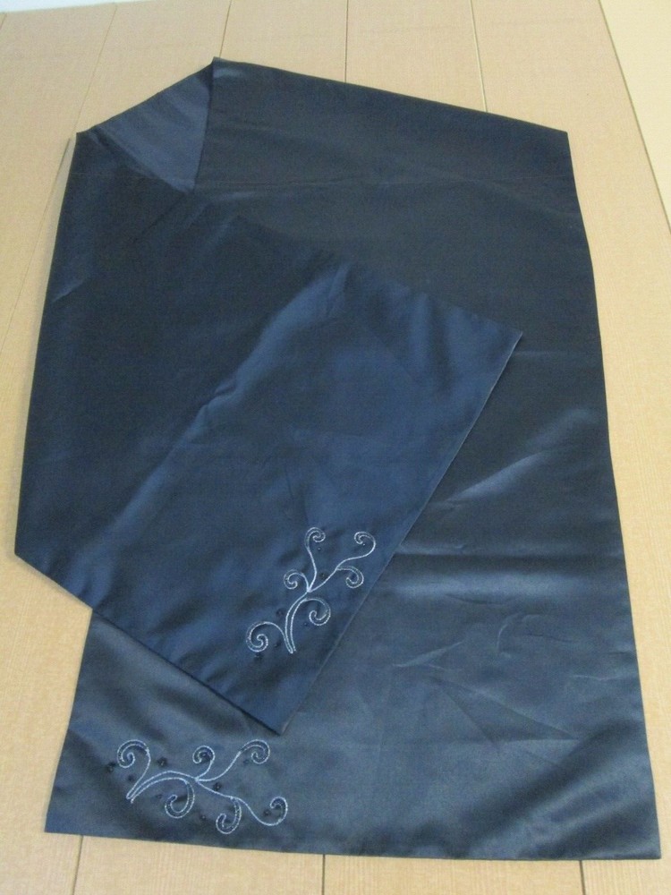 Table Runner Black Sequenced Satin Decor Decorative Tablecloth Alter 19″ x 78″