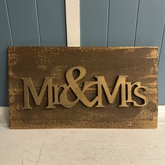 Mr. and Mrs. Sign Wood Letter Wedding Signs for Table Photo Props Decor Gold