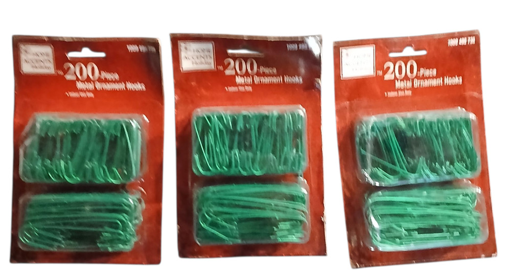 Home Accents Holiday 200-Piece Metal Ornament Hooks 3 packs