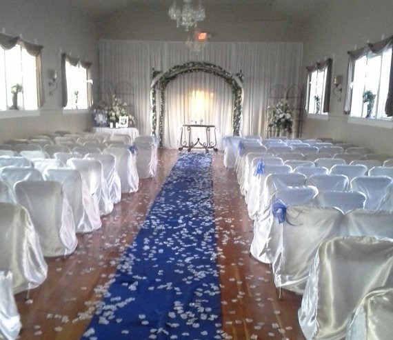 Satin Aisle Runner 125 ft Long 5ft wide – Wedding, Red Carpet Events – Seamless