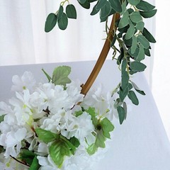 24-Inch Round Metal FLORAL HOOP STANDING WREATH RING Centerpiece Party Supplies