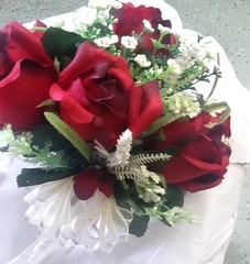 15 Pc Set Apple Red And Ivory touch.of silver Wedding Bouquet Rush orders