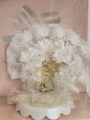 50 th Wedding Anniversary Birthday Cake Topper White Gold Lace & Flowers (RV)