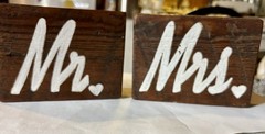 Rustic Wedding Decor Made From Reclaimed Wood Rustic Wedding Decor