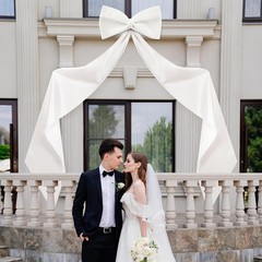 Extra Large White Satin Bow Decoration – 118×28 Inch