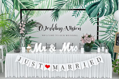 Mr and Mrs Sign for Wedding Table,Large White Mr and Mrs Sign,Wooden Letters,Mr