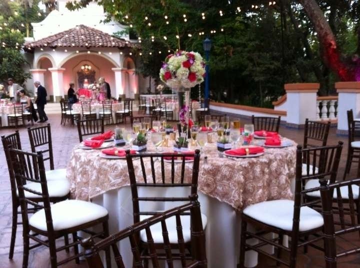 10 Rosette Satin Overlays 90″x90″ Square Table Cover Ribbon Grandiose Rose