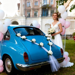 Elegant Wedding Car Decoration Kit with Floral Garland and Satin Bows