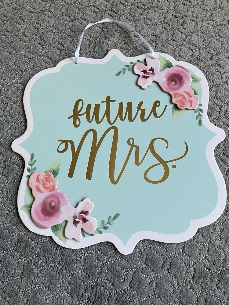 Future Mrs Hanging Door Sign – Pink And Mint Color – Wedding Bachelorette Bridal