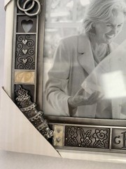 Fetco Home Wedding Decor 2006 6×4 Metal Frame Hanging Charm, Cherish, Us, Honor