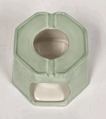 Vintage Ceramic Candle Shade Tealight Luminary Green Ivy Leaf Cottage Decor NIB