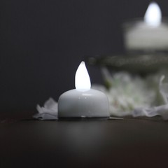 12 pcs White LED Battery Operated Floating Tealight Candles Lights Party Sale