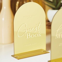 Versatile 5×7″ Gold Mirror Acrylic Wedding Sign for Guest Engagement & Memories