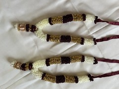 Artificial silk garlands. Lot of 6 .