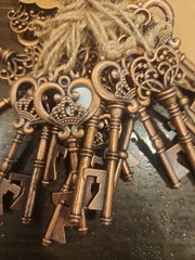 Decorative Pewter Key Bottle Opener Key to Happiness Is Love Set Of 20