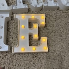 Light Up Battery Operated Letter Lights “Marry Me” White 7 Letters Used Once