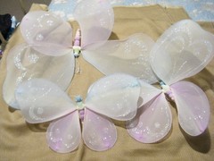 3-PASTEL SPARKLY BUTTERFLIES 22″-17″-14″ PARTY,WEDDINGS-HOME DECOR