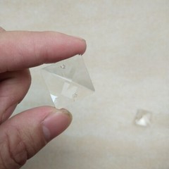 100pcs 22*22MM Square Crystal Beads Prism Pendants Chandelier 2 holes Lamp Parts