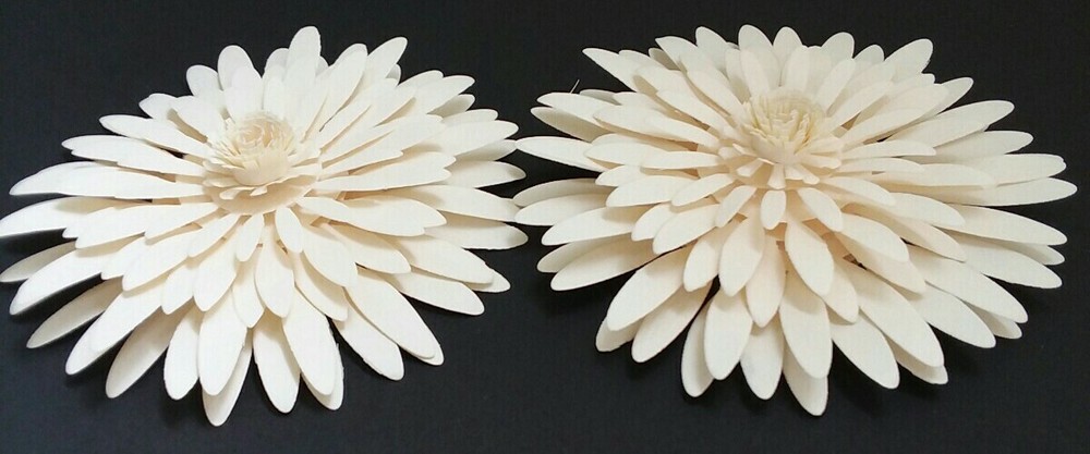 Paper Flowers Wedding Party DIY Nursery Wall Decor Shower Cream Daisy 2 Pieces