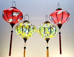 Vietnamese Round Lanterns for TET decor New Year decorations – Set 4 pcs