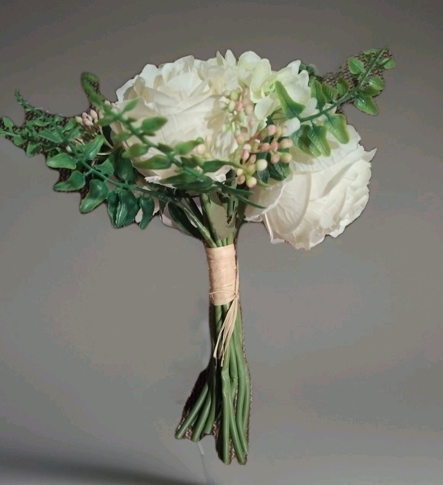Ivory White Bouquet-5 Cabbage Roses, Hydrangea, Small Accent Berries, Greenery
