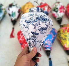 Set 24 Small Silk Lanterns for Festival Party Wedding Restaurant Decor