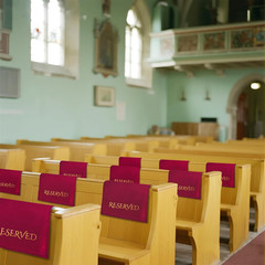 12 Pieces Velvet Reserved Chair Signs for Weddings – Gold Foil Church Pew Seatin