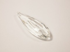 GLASS CRYSTAL/METALLIC GARLAND STRANDS AND CRYSTAL DROPS VARIOUS DESIGNS