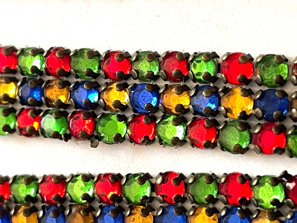 55″ x 1/2″ COLORED GLASS MESH SPARKLE DIMOND RHINESTONE VIN. 1930’S-40’S