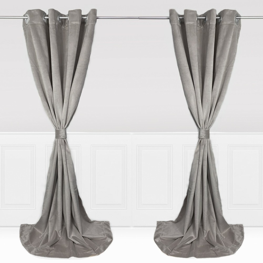 YCC Linens – Velvet Curtains with Grommets (2 Panels)