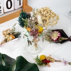 10 Pcs Dried Flowers for Crafts, Mini Dried Flowers Bouquet Bulk for Vase
