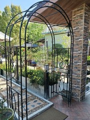 Metal Garden Arch with Ground Stakes Climbing Plant Trellis Wedding Frame Decor