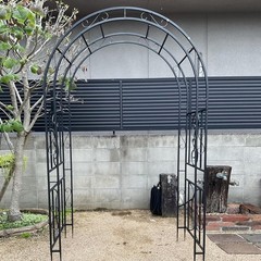 Metal Garden Arch with Ground Stakes Climbing Plant Trellis Wedding Frame Decor