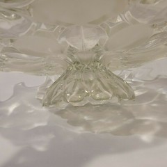 Pedestal Footed Cake Plate Stand Floral Crown Beautiful Base Glass