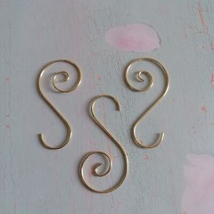 100Pcs 25*50mm Metal Swirl Shaped Hook Hanger Crystal Prisms Gold Connector