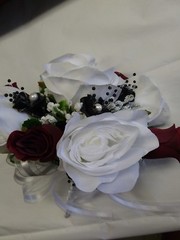 21 Pc wedding Package BURGUNDY black & WHITE Sale! Bouquets, bout and corsages