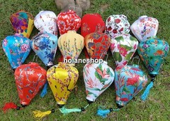 Lot of 16 pcs of 40cm HoiAn silk lanterns with flower printing on fabric