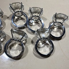 Set of 7 Clear Acrylic Diamond Ring Table Decorations for Wedding, Silver