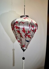 20” AUTHENTIC VIETNAMESE SILK LANTERN — Garlic Umbrella