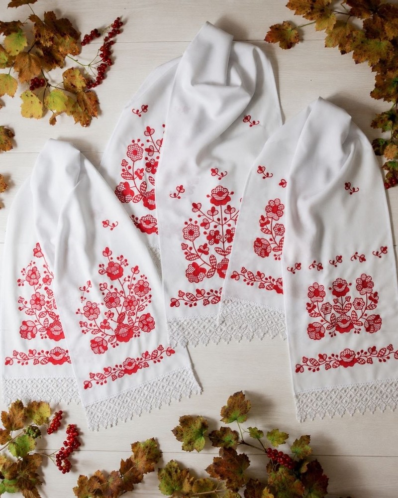 Ukrainian Wedding Rushnyk Set 4 Pcs Red Embroidered Ceremony Towels