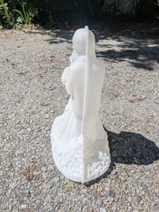 Bride & Groom Blow Mold Ice Sculpture 28” Decor Decorative Reception Wedding