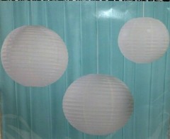 His & Hers Studio Solid White Paper Lanterns 3 Count per Pack 1 EA. 10″ 12″ 16″