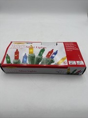 100 Mini Christmas Lights GREEN Wire Multicolor New Celebrations Ace Hardware