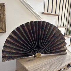 VTG CBK LTD 1988 Paper Decorative Fan Brass Base Green Paisley Print 24×13 in