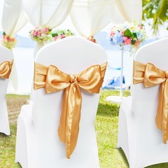 VEVOR 50PCS Gold Stretch Spandex Chair Sashes Elastic Bows Wedding Party Dining